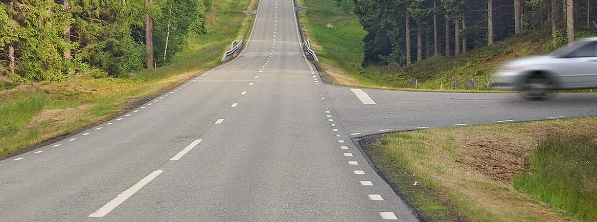 Köra på landsväg – Huvudleder · 1/2