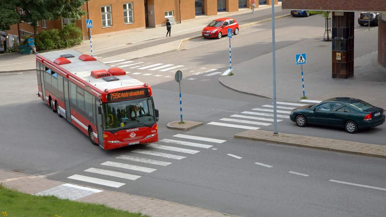 Väjningsregler – Svängningsregeln